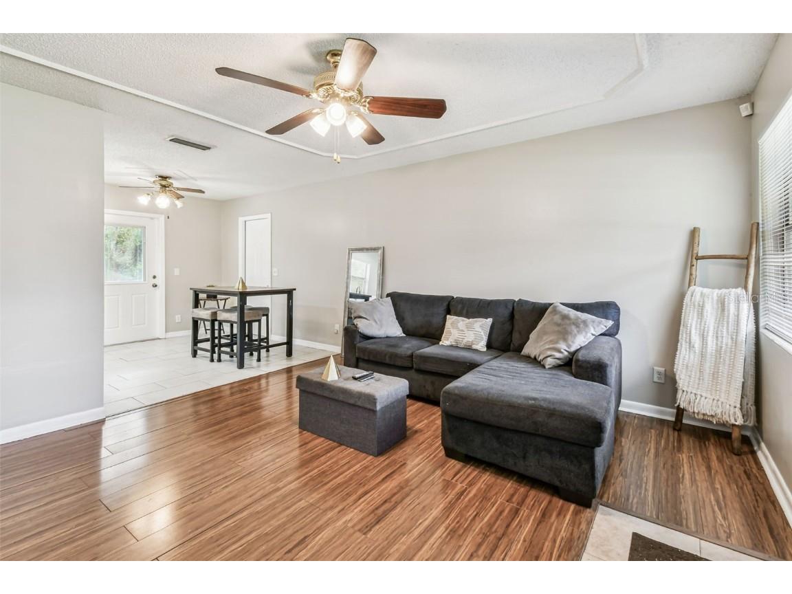 4419 Dolphin Drive Tampa FL 33617 TB8431716 image17