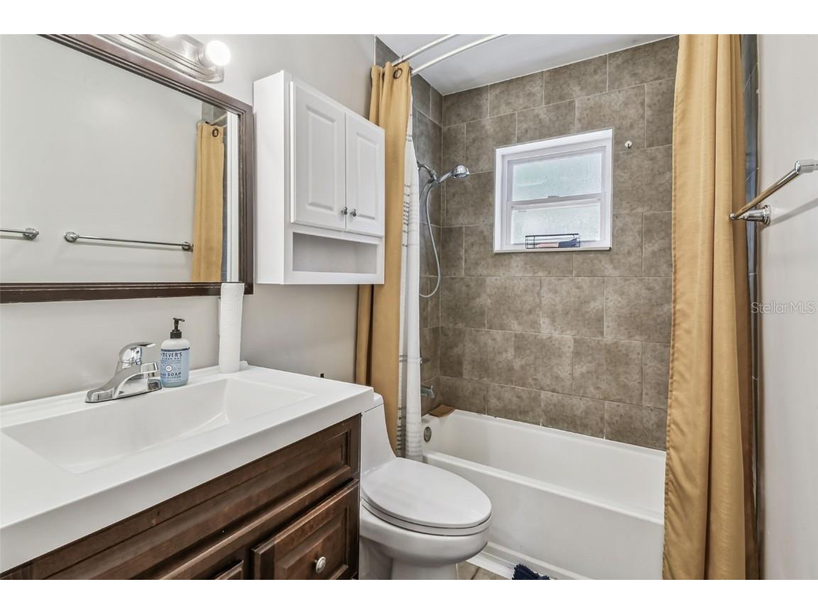 4419 Dolphin Drive Tampa FL 33617 TB8431716 image5