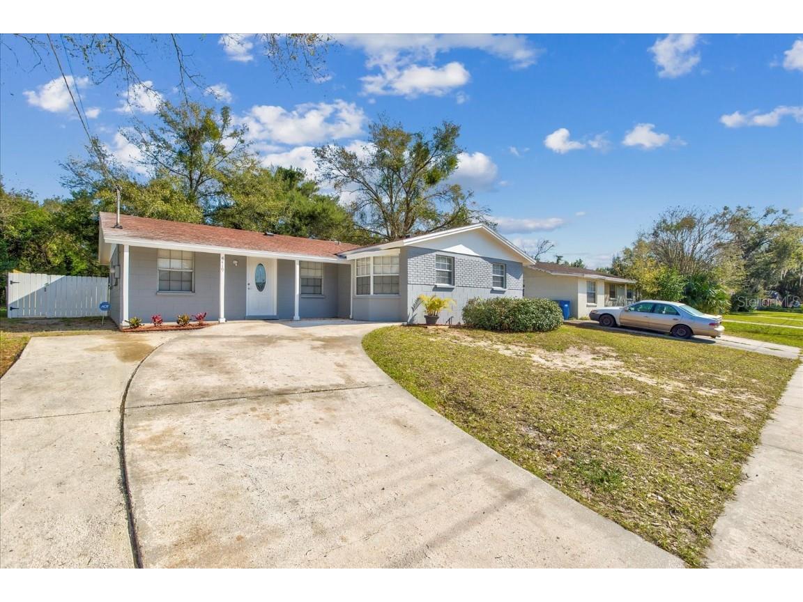 4419 John Bell Jr Drive Tampa FL 33610 T3425394 image1