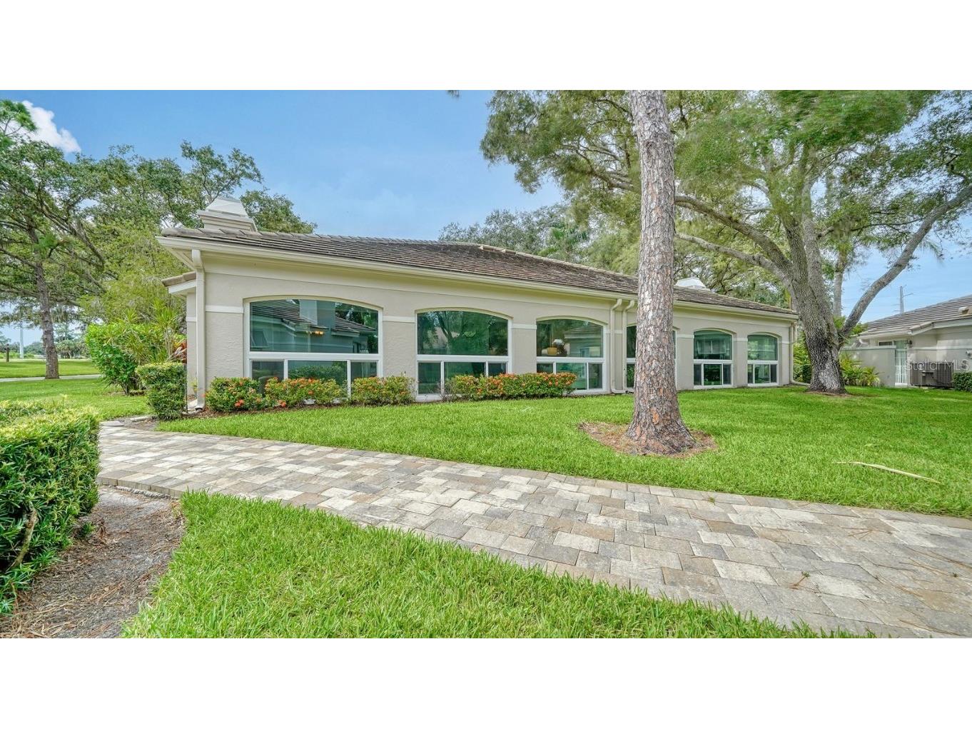 4419 Oakley Greene #19 Sarasota FL 34235 A4624532 image32