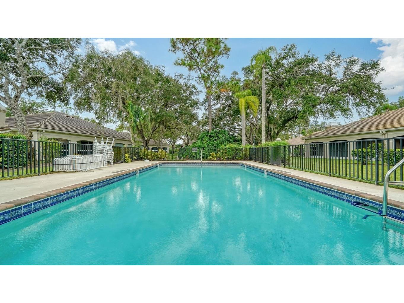 4419 Oakley Greene #19 Sarasota FL 34235 A4624532 image37