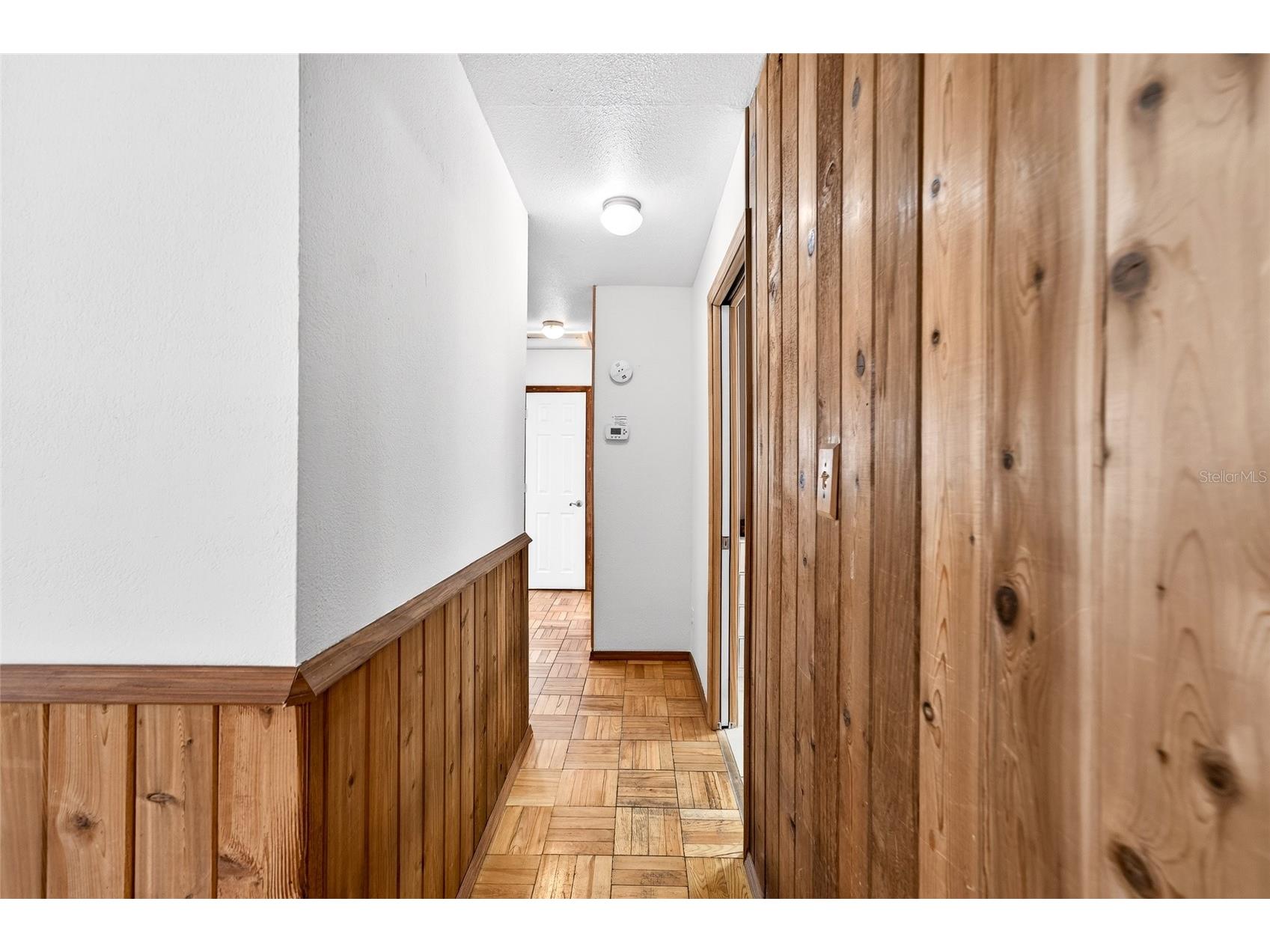 4419 W Iowa Avenue Tampa FL 33616 TB8483261 image16