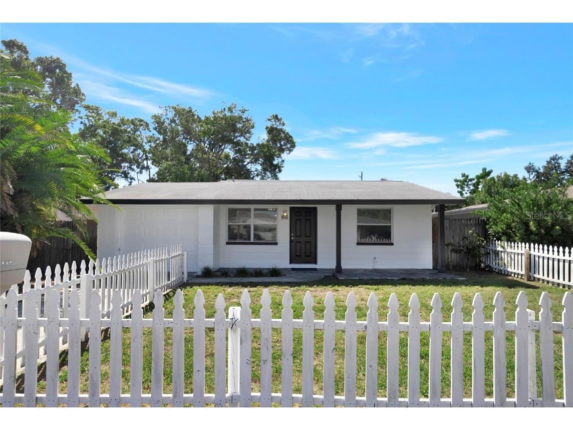 442 74th Avenue N Saint Petersburg FL 33702 T3482165 image1