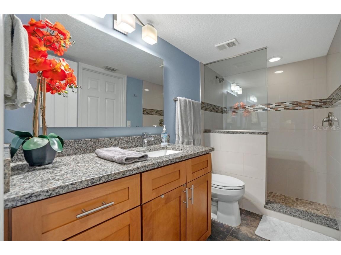 442 Bouchelle Drive #203 New Smyrna Beach FL 32169 V4944185 image8