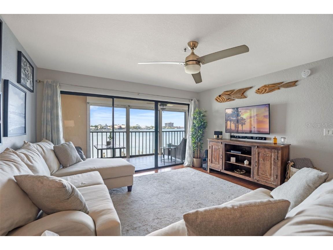 442 Bouchelle Drive #203 New Smyrna Beach FL 32169 V4944185 image9