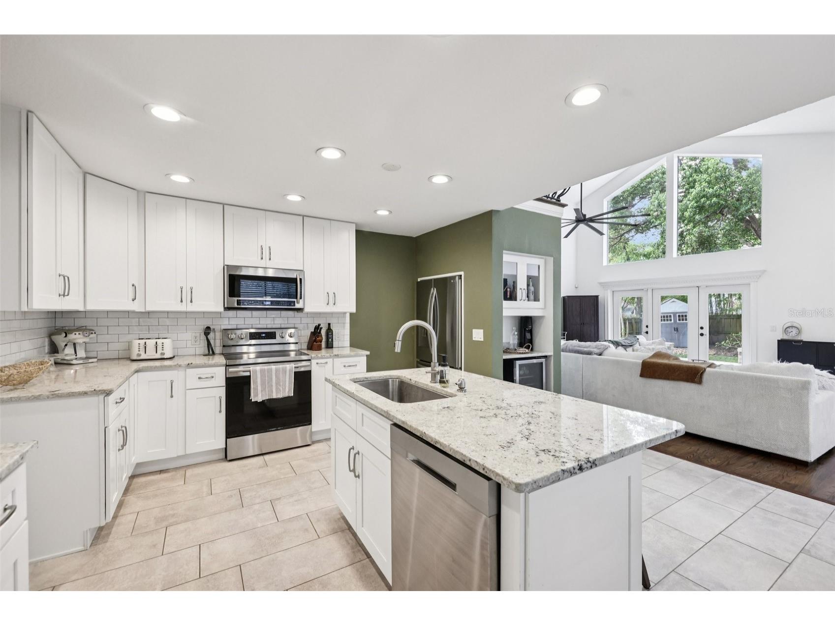 442 Briercliff Drive Orlando FL 32806 O6390631 image7
