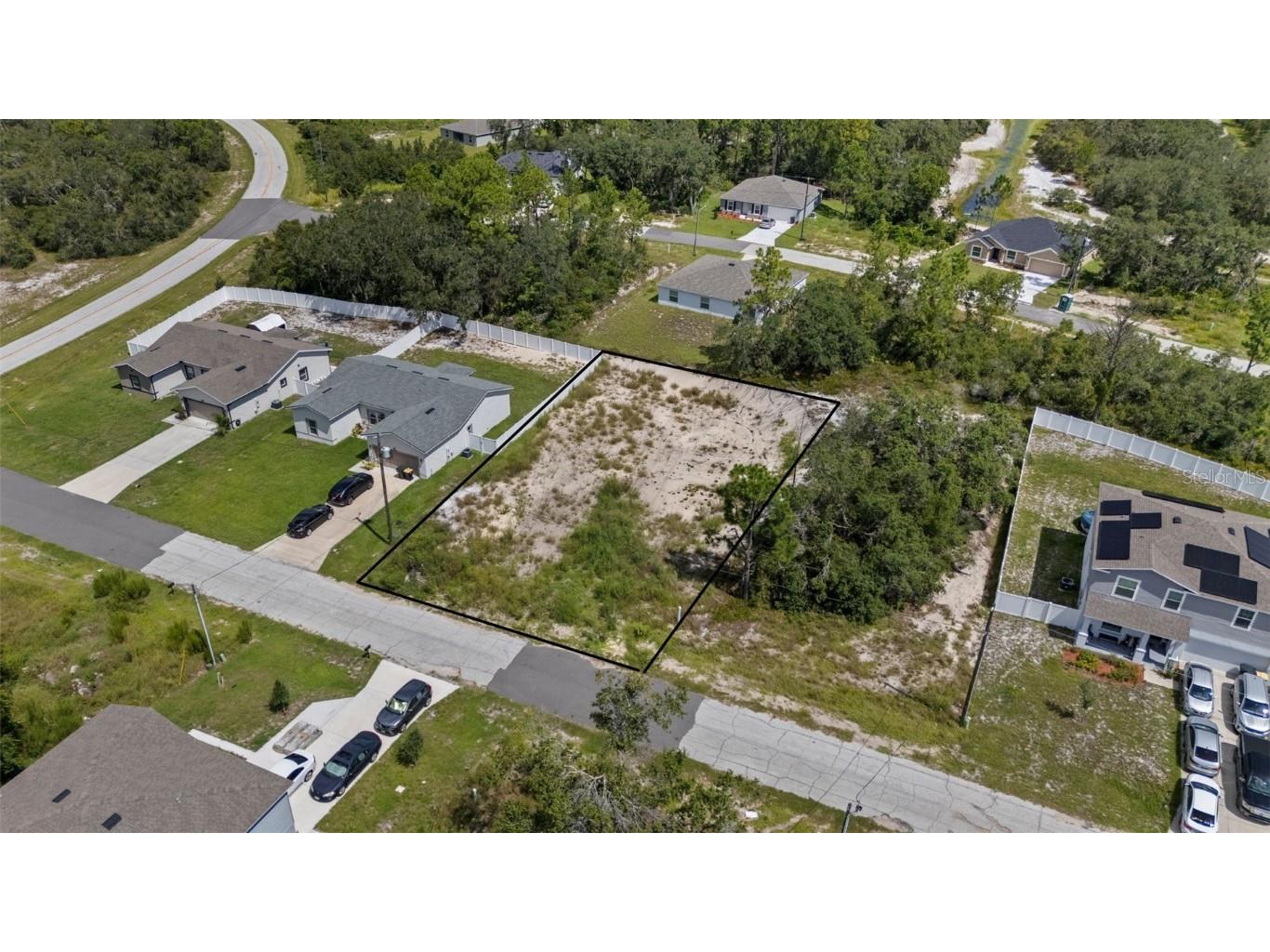 442 Caribbean Court Kissimmee FL 34759 O6335689 image1