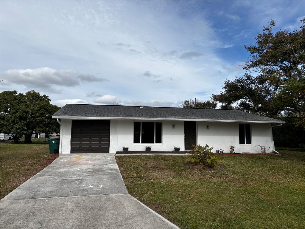 442 Crystal Avenue NW Port Charlotte FL 33952 C7486865 image1