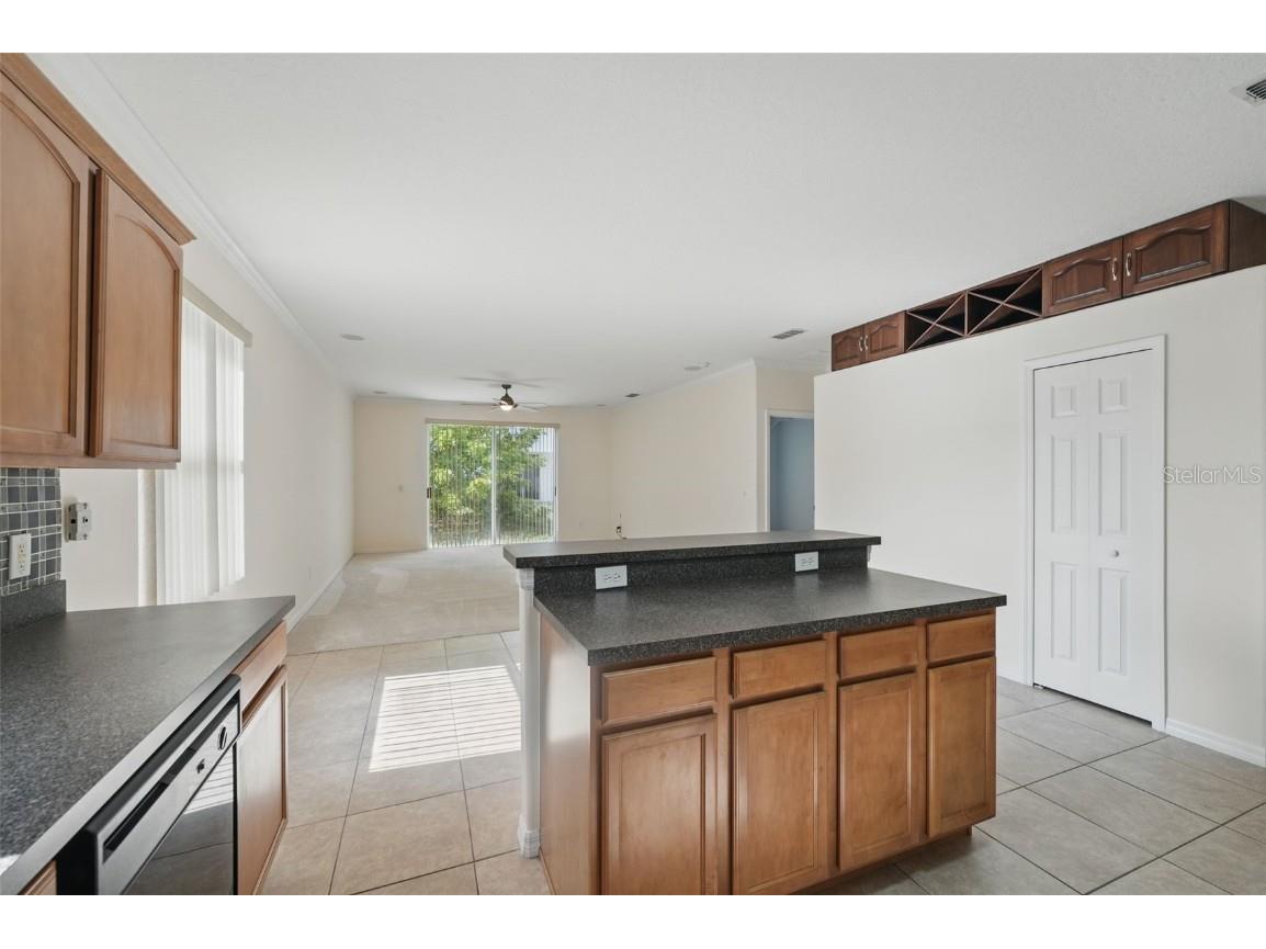 442 Graystone Boulevard Davenport FL 33837 TB8391089 image5