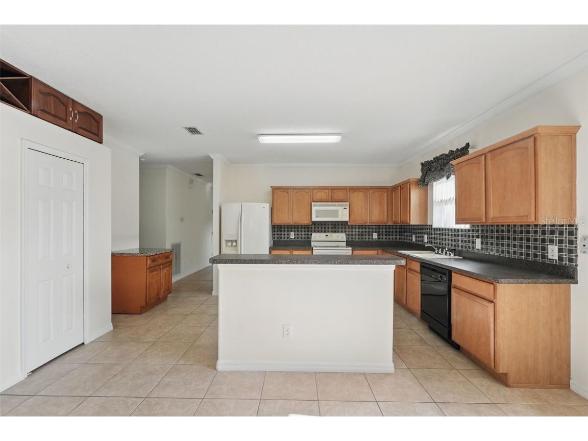 442 Graystone Boulevard Davenport FL 33837 TB8391089 image6