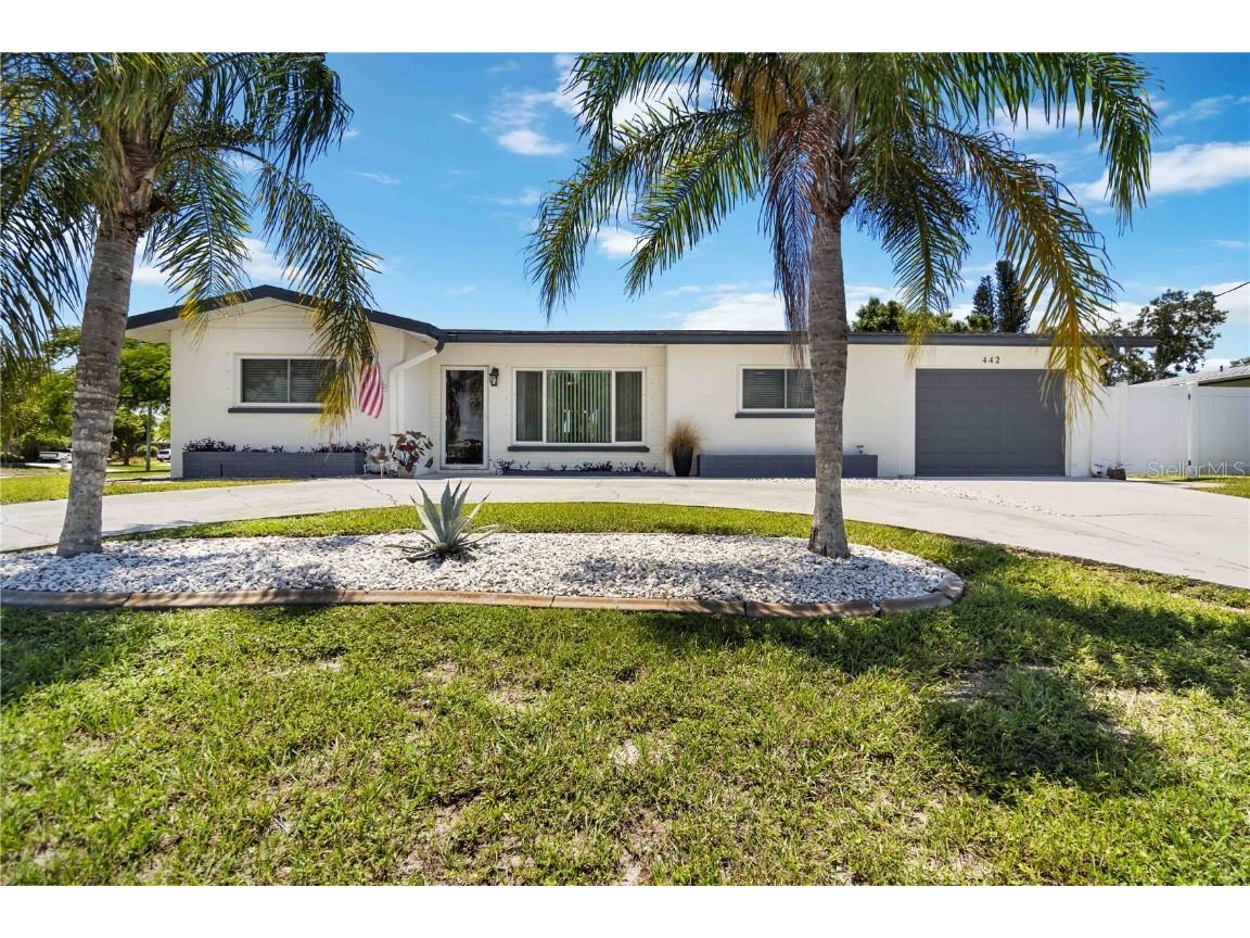 442 Hickory Road Venice FL 34293 A4662201 image1