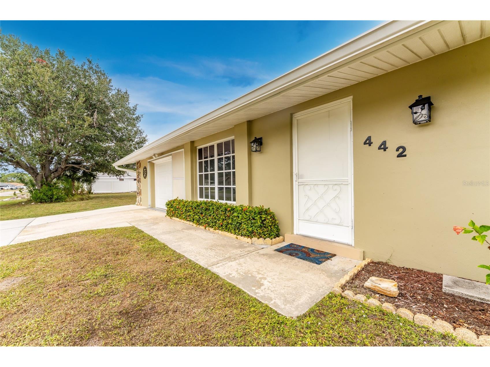 442 Kostner Street Port Charlotte FL 33954 C7519158 image4