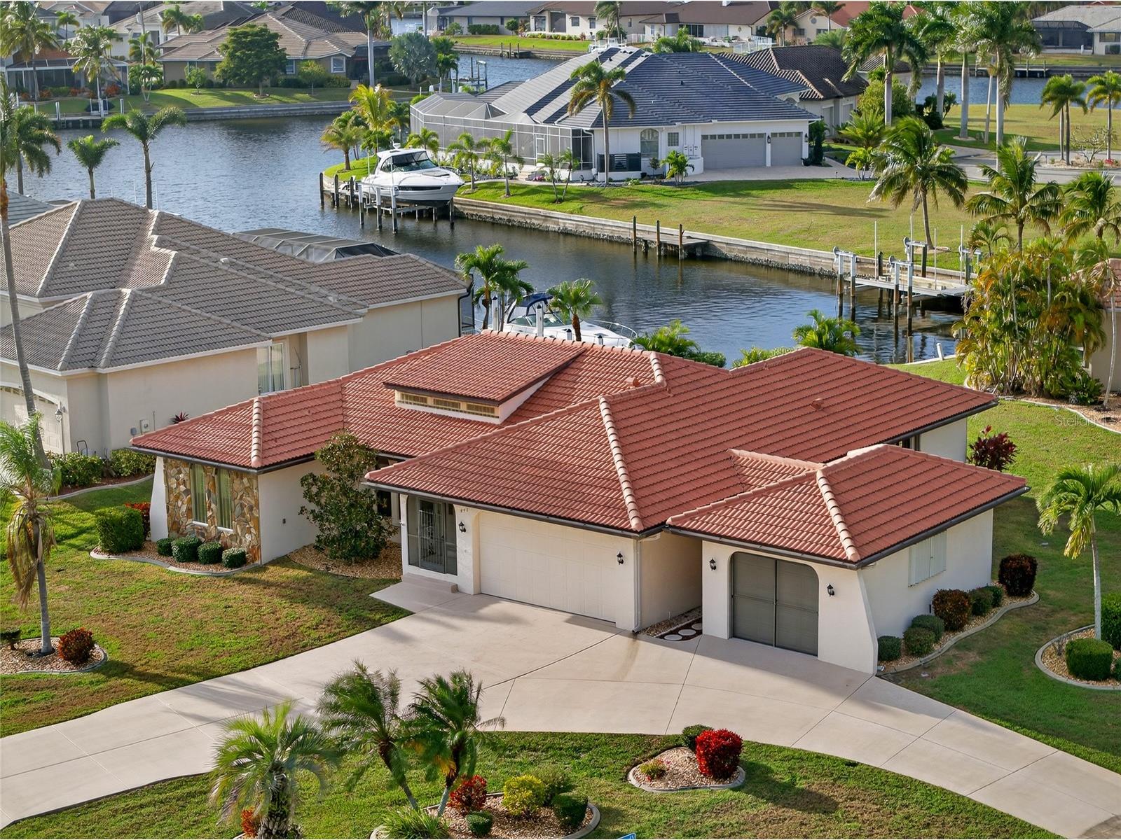 442 Macedonia Drive Punta Gorda FL 33950 C7519032 image1