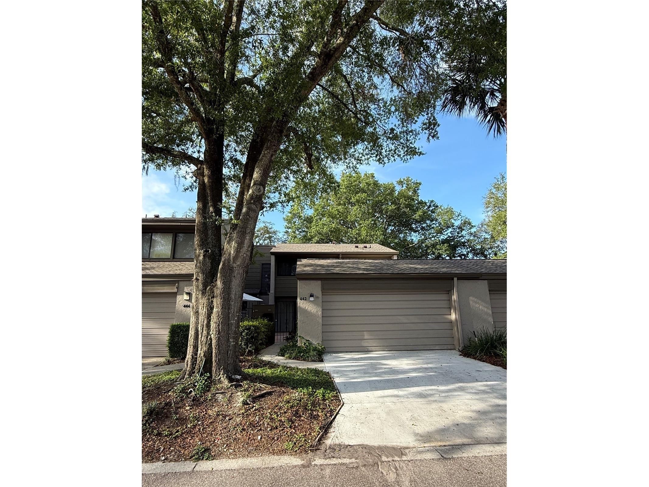 442 Meadowood Boulevard Fern Park FL 32730 O6411337 image1