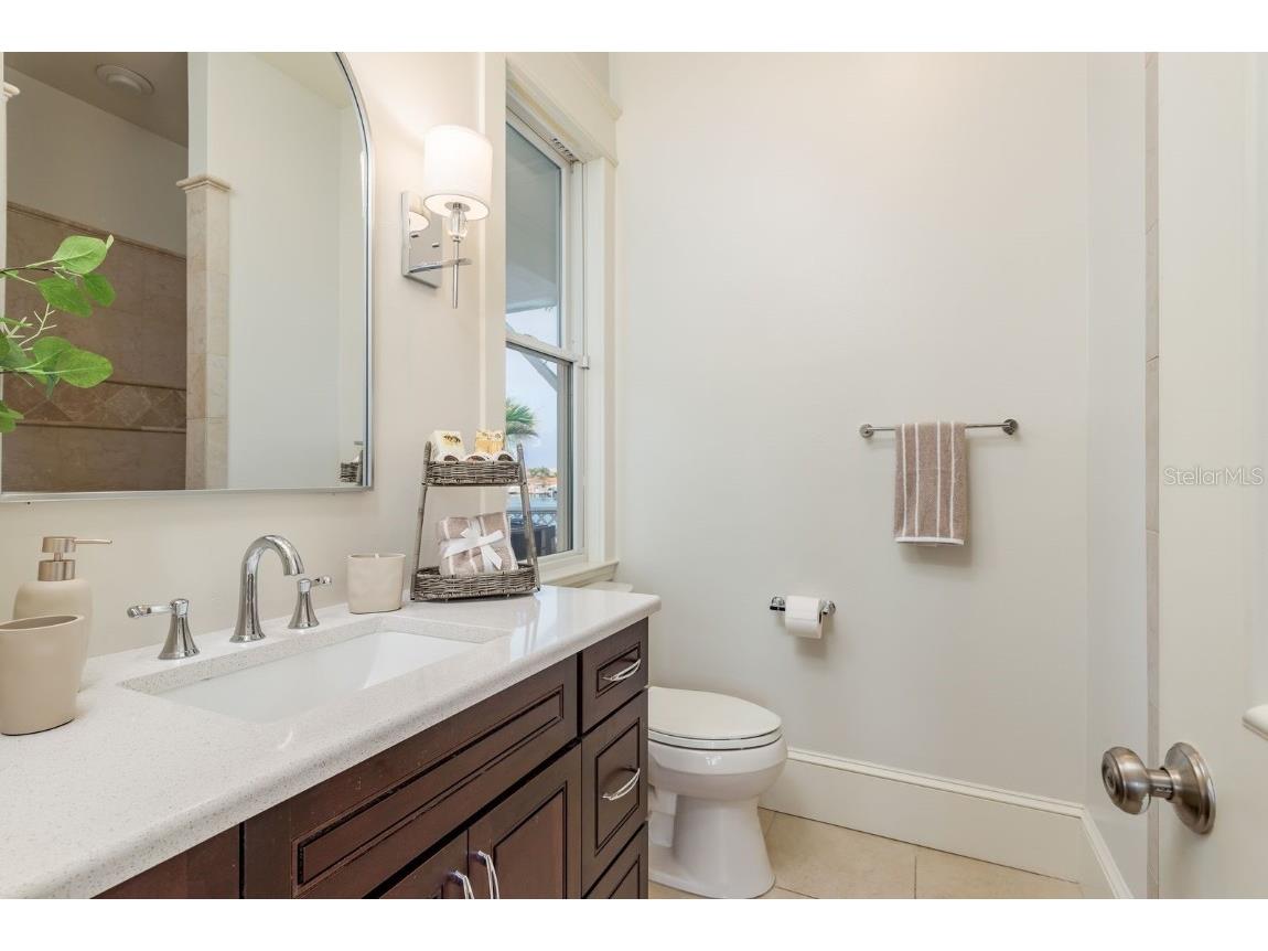 442 Midway Island Clearwater Beach FL 33767 TB8399954 image34