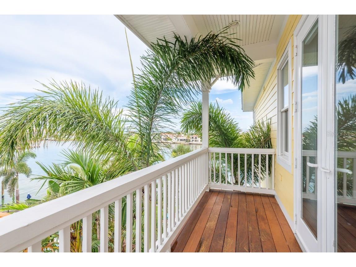 442 Midway Island Clearwater Beach FL 33767 TB8399954 image57