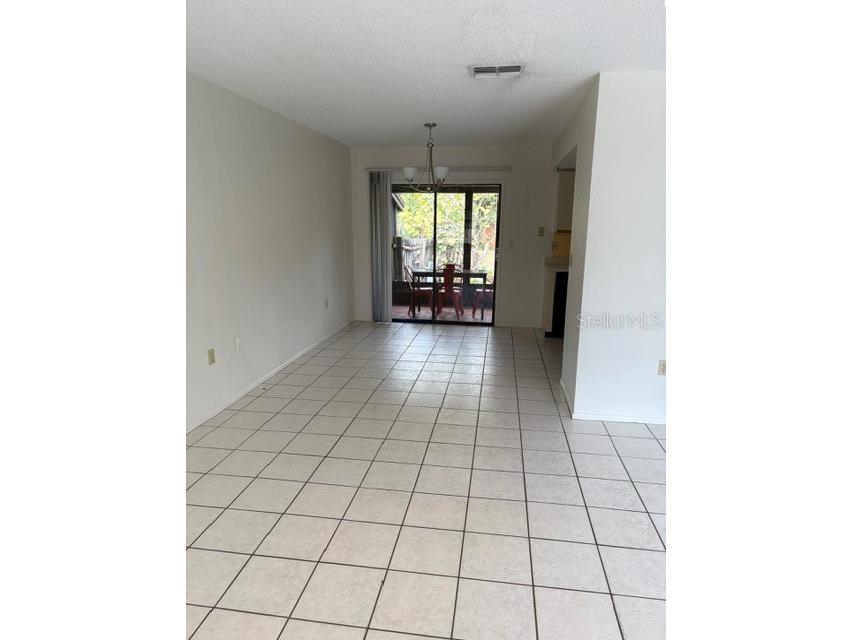442 N Jefferson Avenue Sarasota FL 34237 A4683814 image2