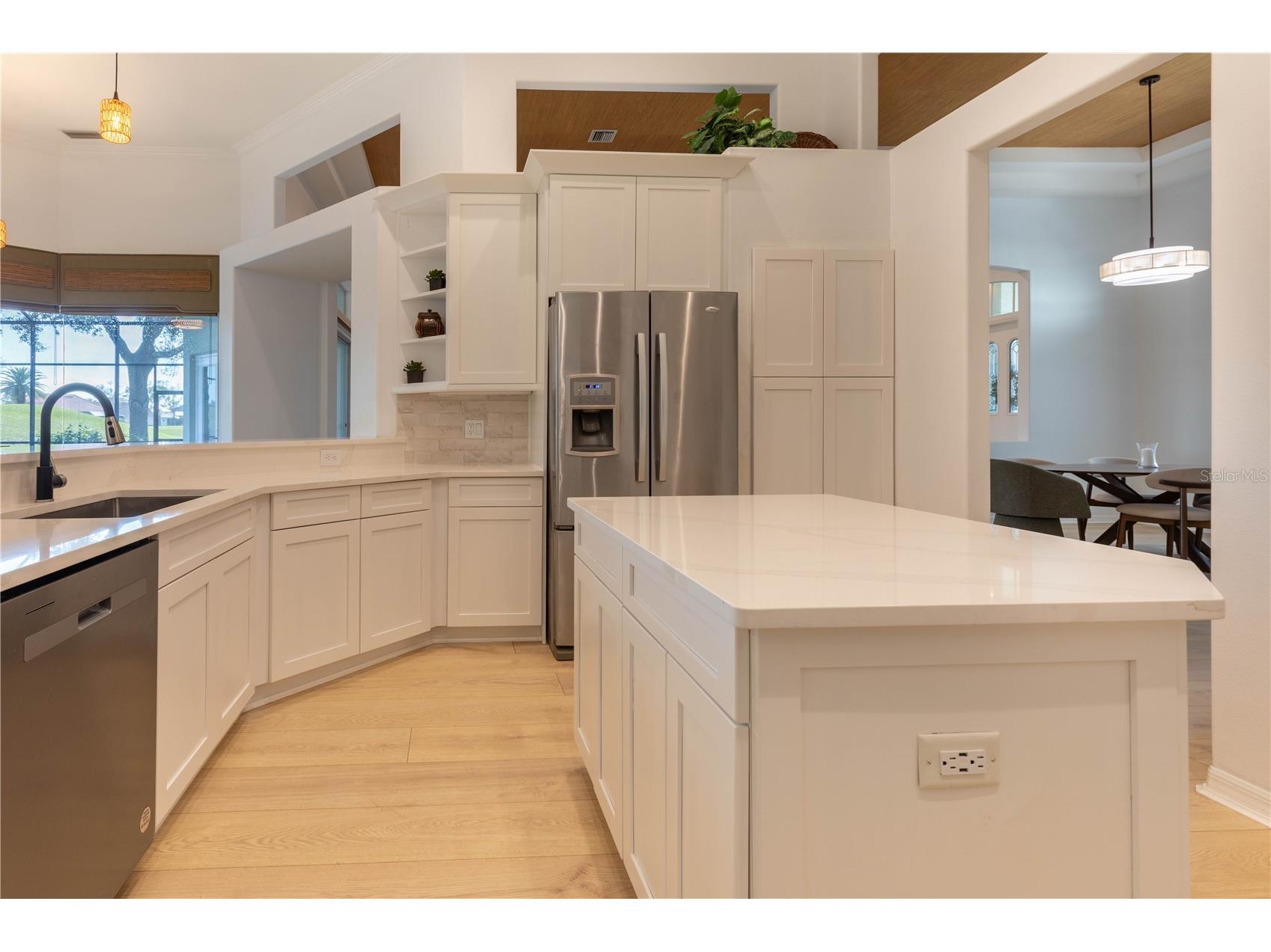 442 Tremingham Way Venice FL 34293 A4681717 image23