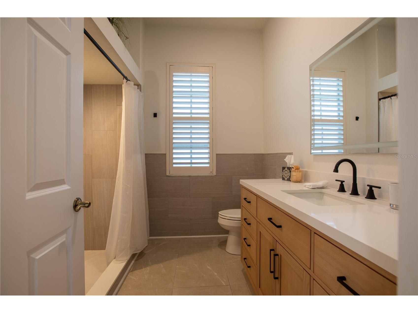 442 Tremingham Way Venice FL 34293 A4681717 image42