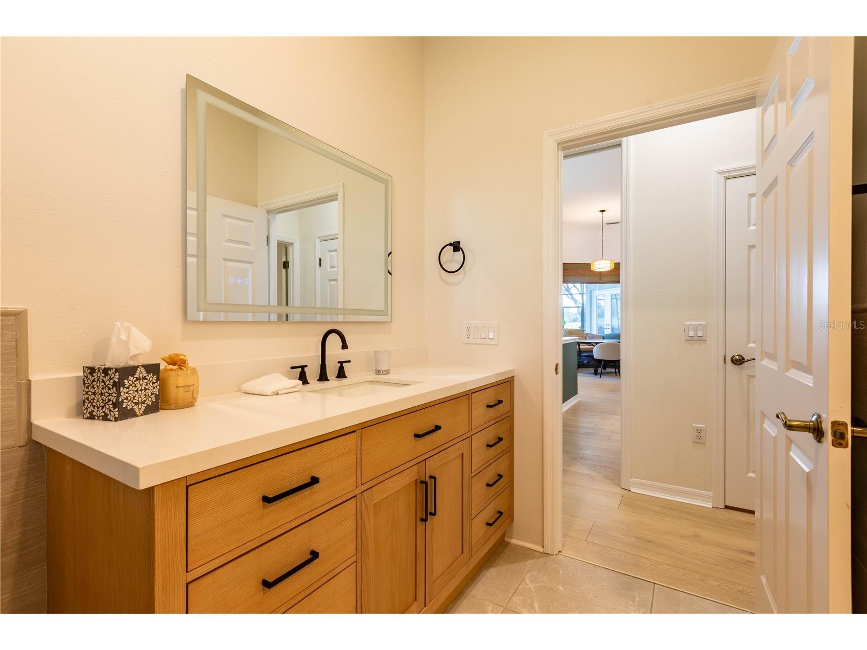 442 Tremingham Way Venice FL 34293 A4681717 image44