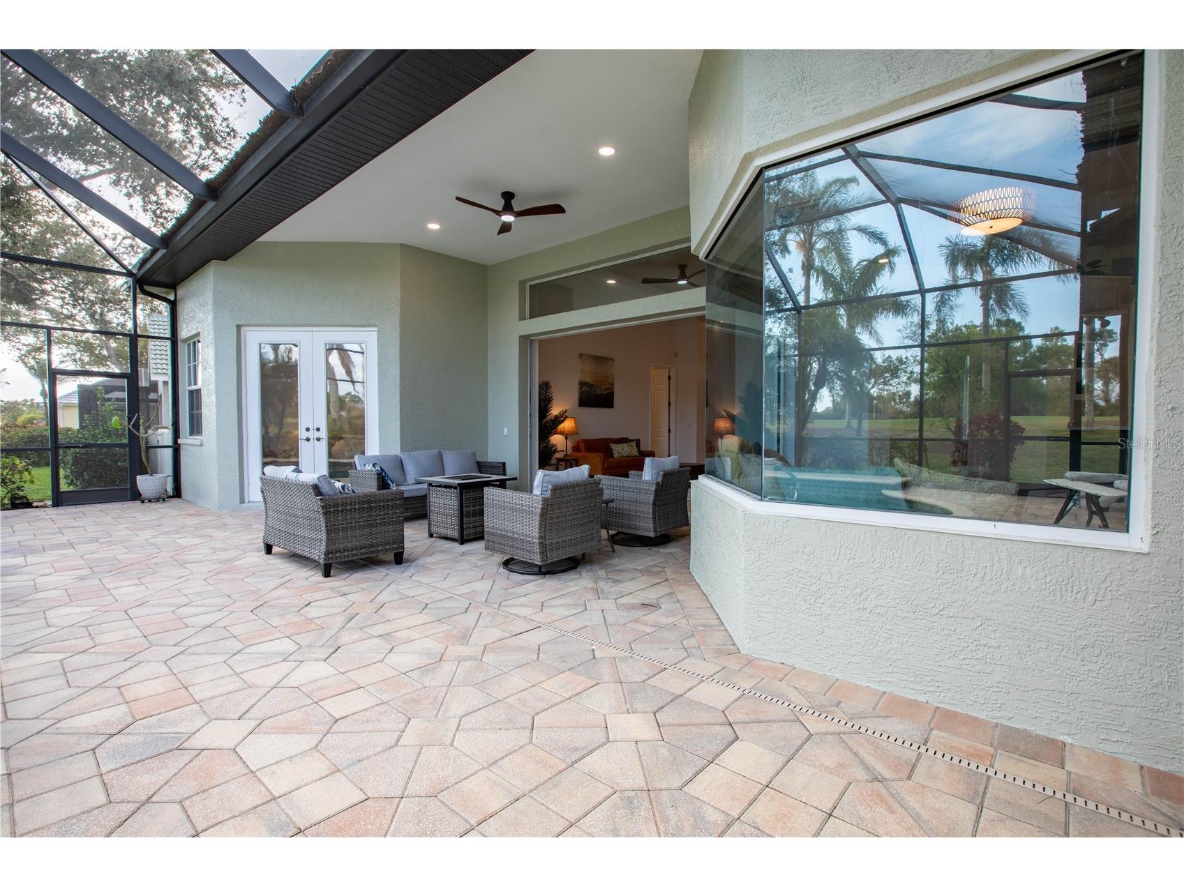 442 Tremingham Way Venice FL 34293 A4681717 image60