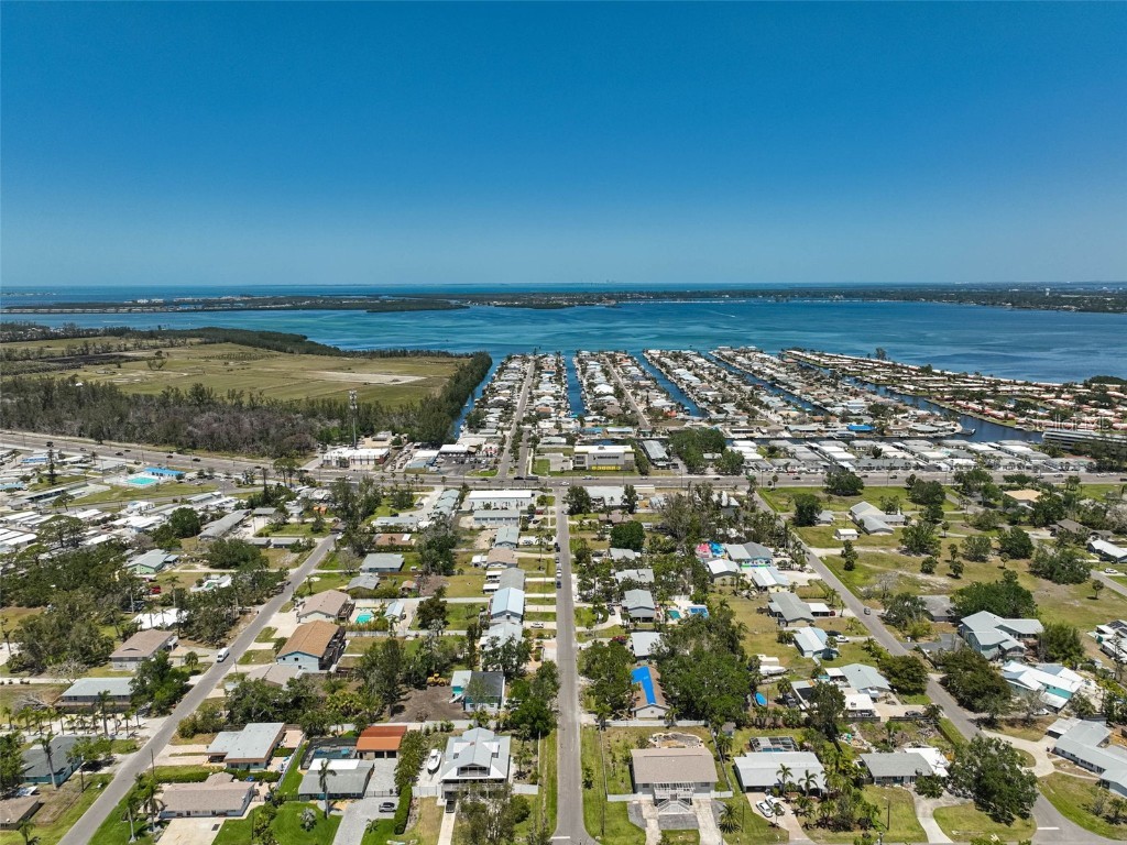 4420 101st Street W Bradenton FL 34210 A4649859 image32