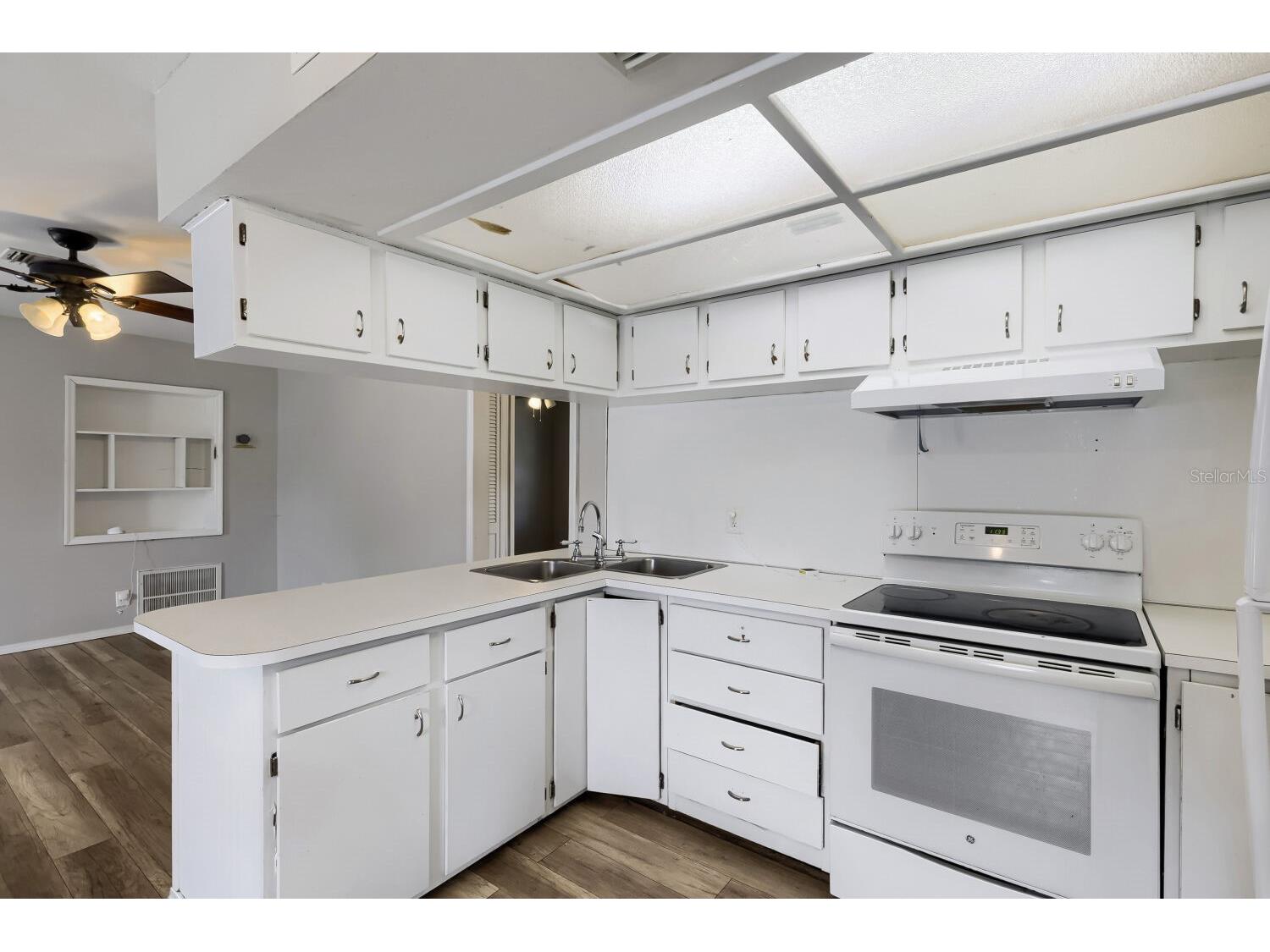 4420 44th Street N Saint Petersburg FL 33714 TB8503589 image11