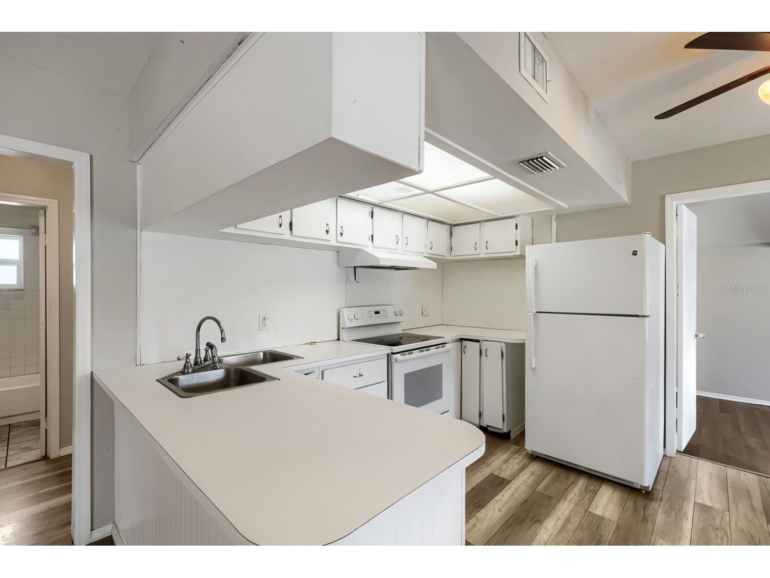 4420 44th Street N Saint Petersburg FL 33714 TB8503589 image9