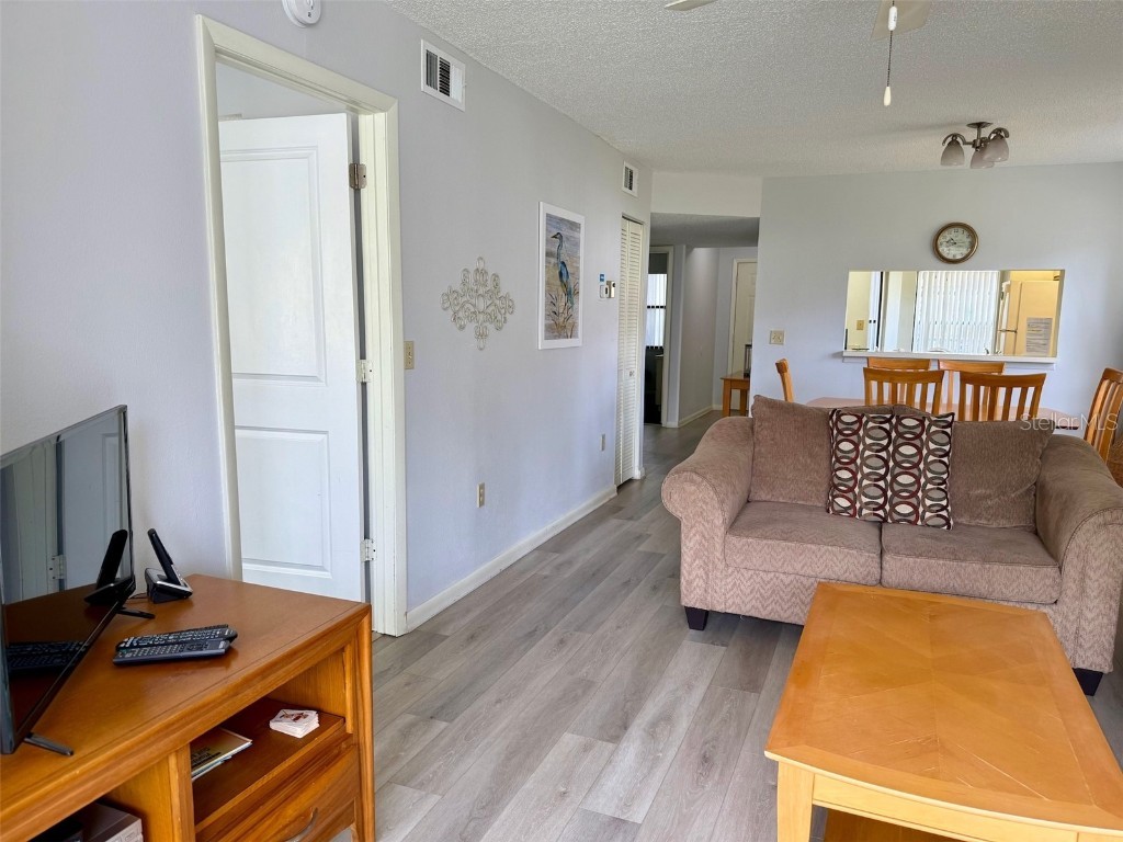 4420 46th Avenue W #101 Bradenton FL 34210 A4664406 image18