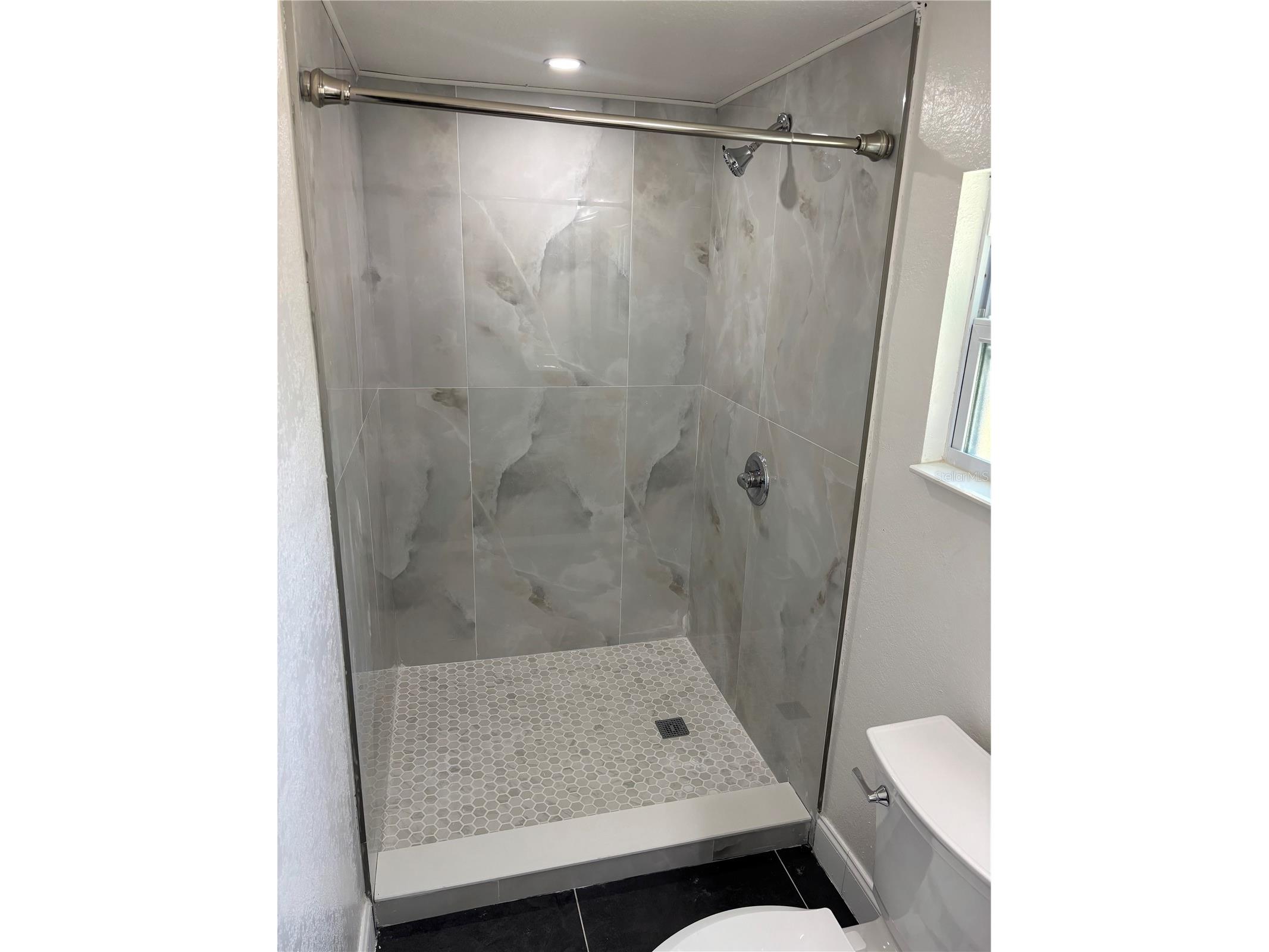 4420 6th Avenue S Saint Petersburg FL 33711 TB8524141 image8
