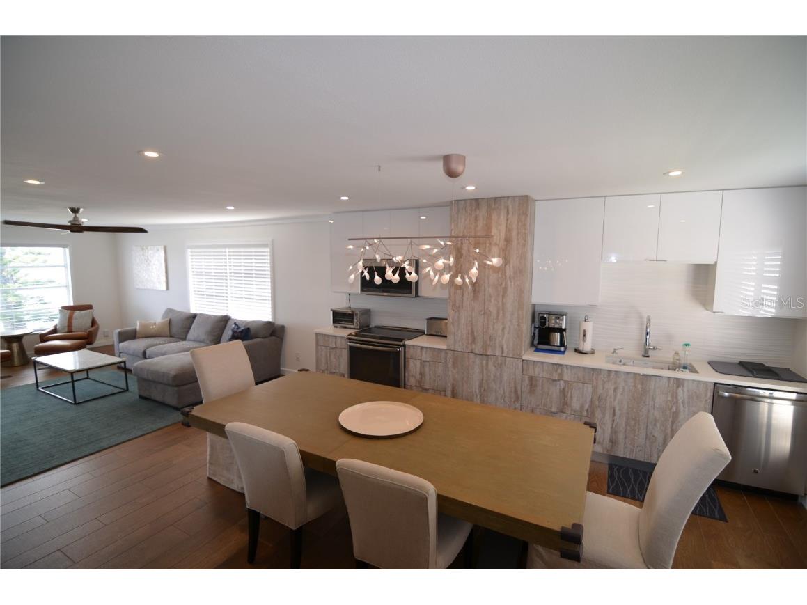 4420 Exeter Drive #208 Longboat Key FL 34228 O6342792 image4