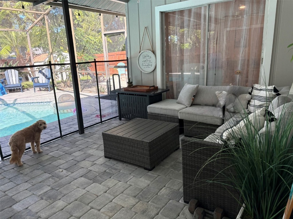 4420 Meadow Creek Circle Sarasota FL 34233 A4669555 image19