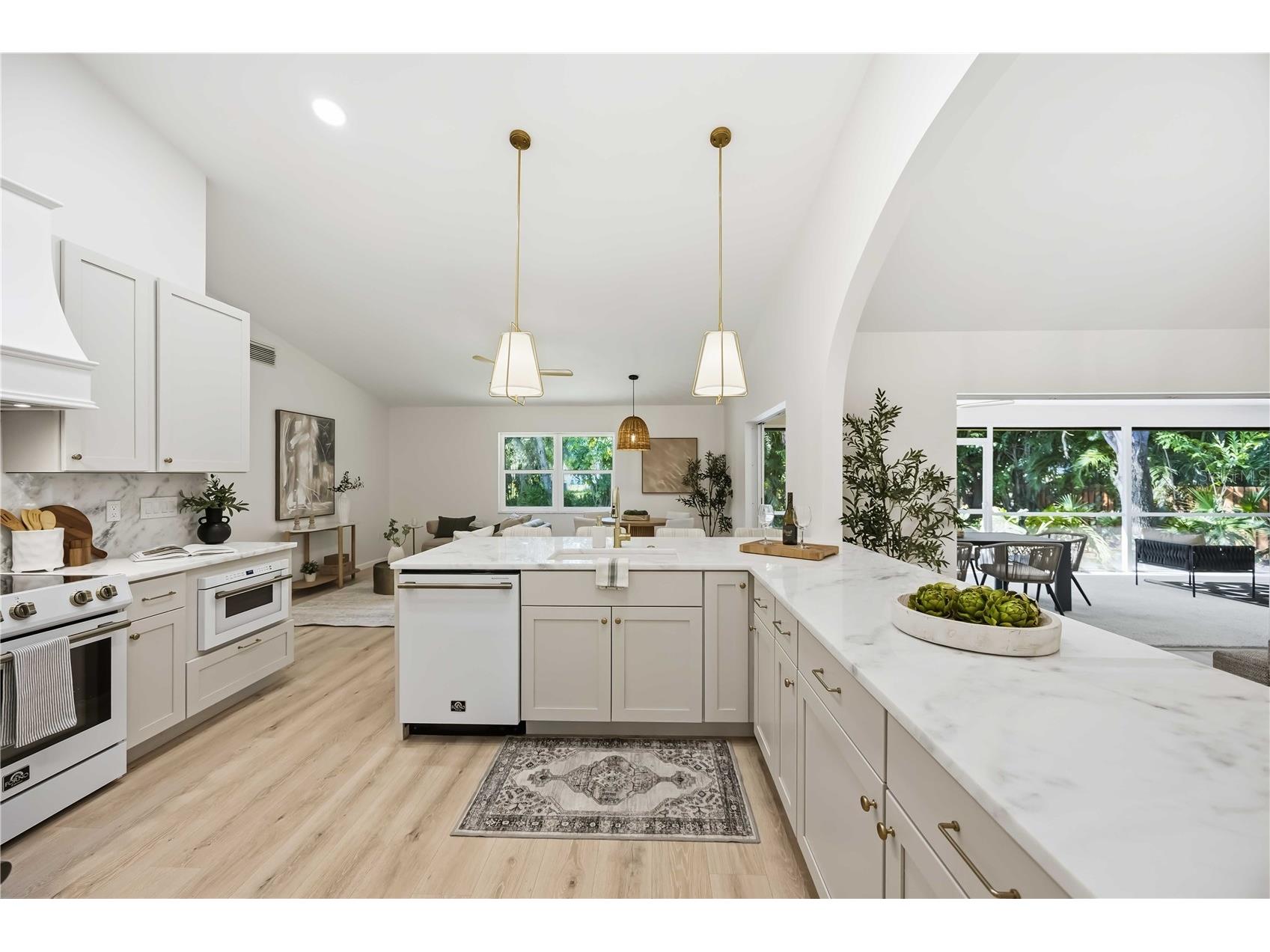 4420 Oak View Drive Sarasota FL 34232 A4687864 image11