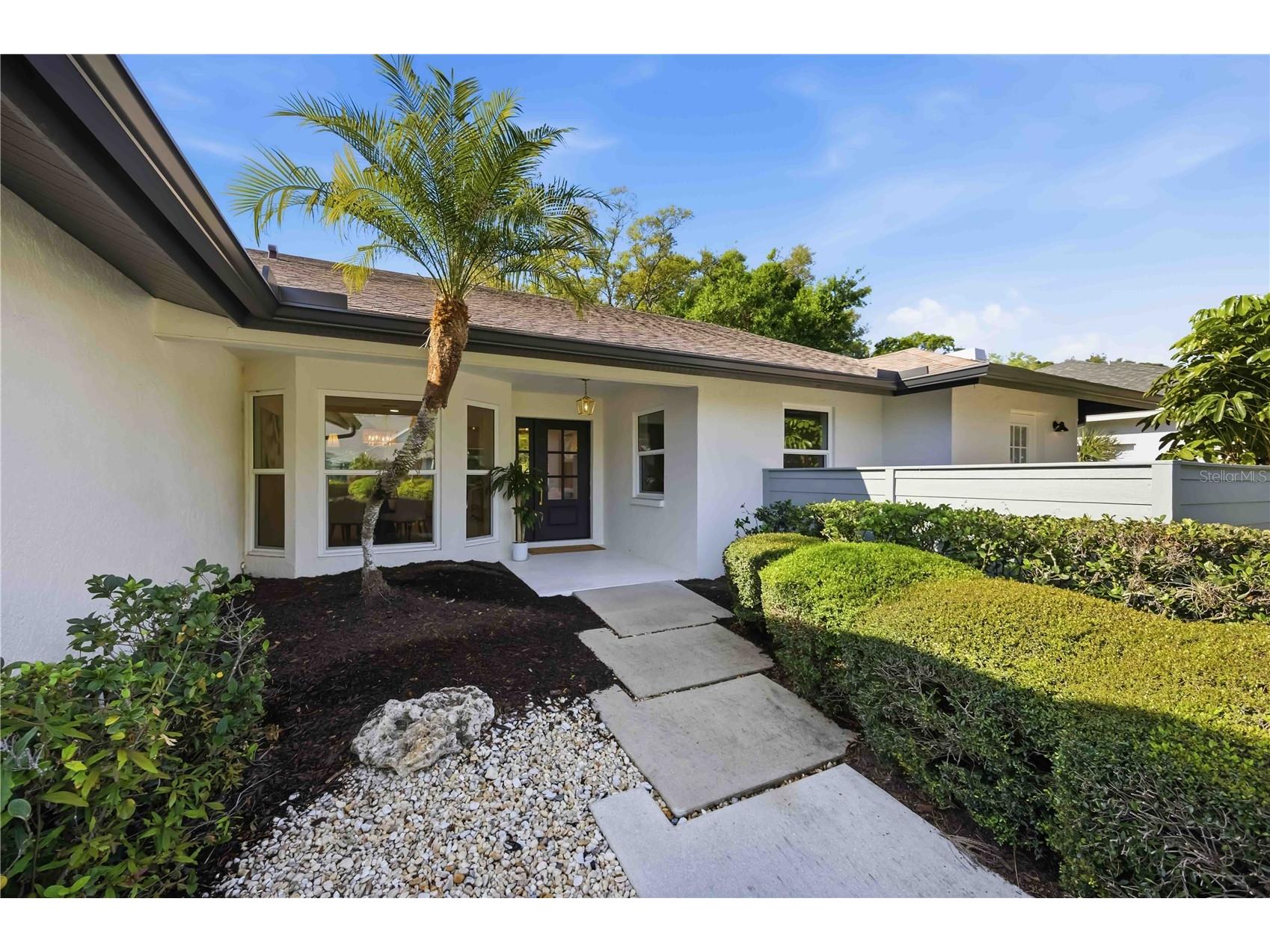 4420 Oak View Drive Sarasota FL 34232 A4687864 image2