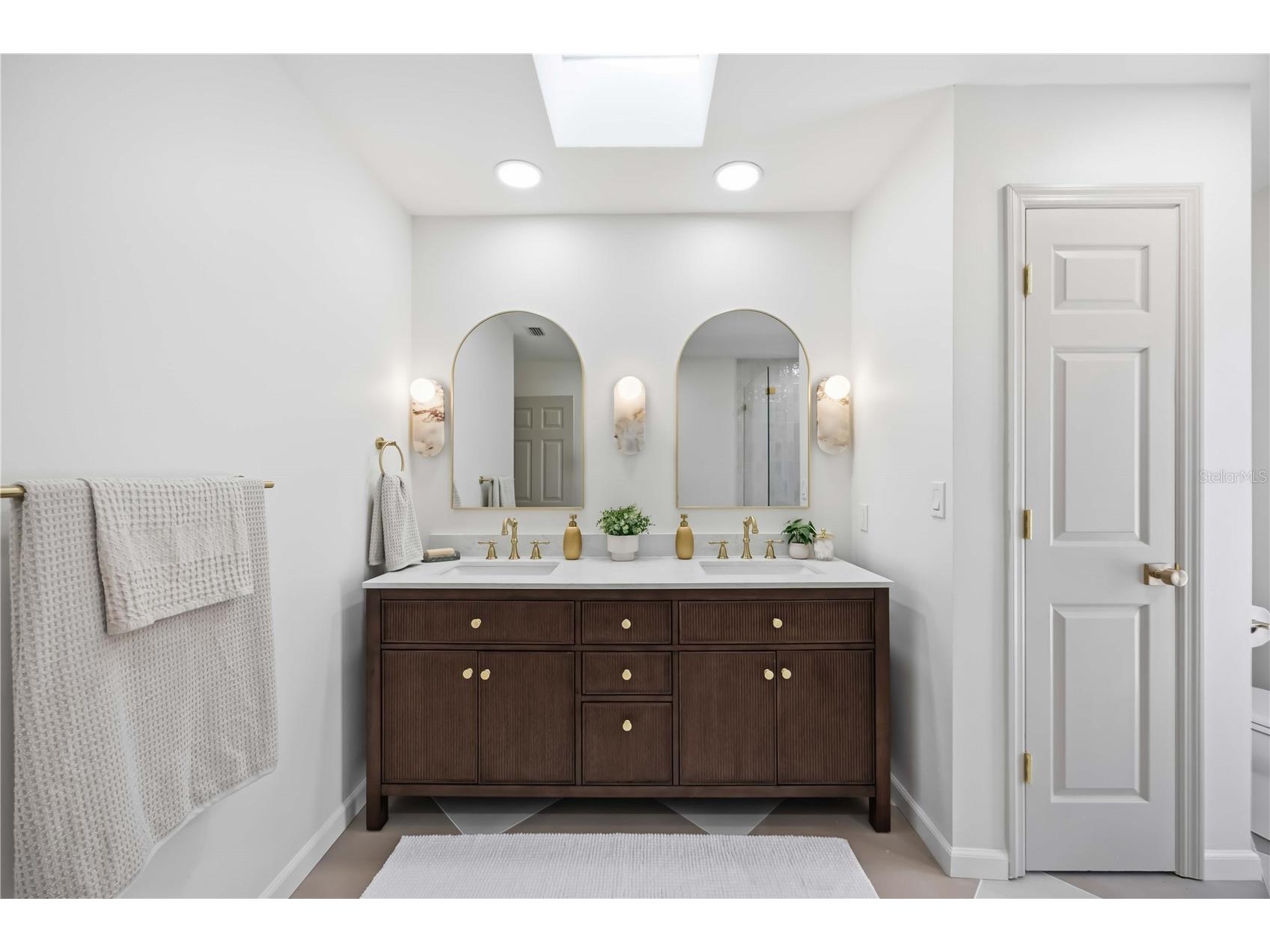 4420 Oak View Drive Sarasota FL 34232 A4687864 image24