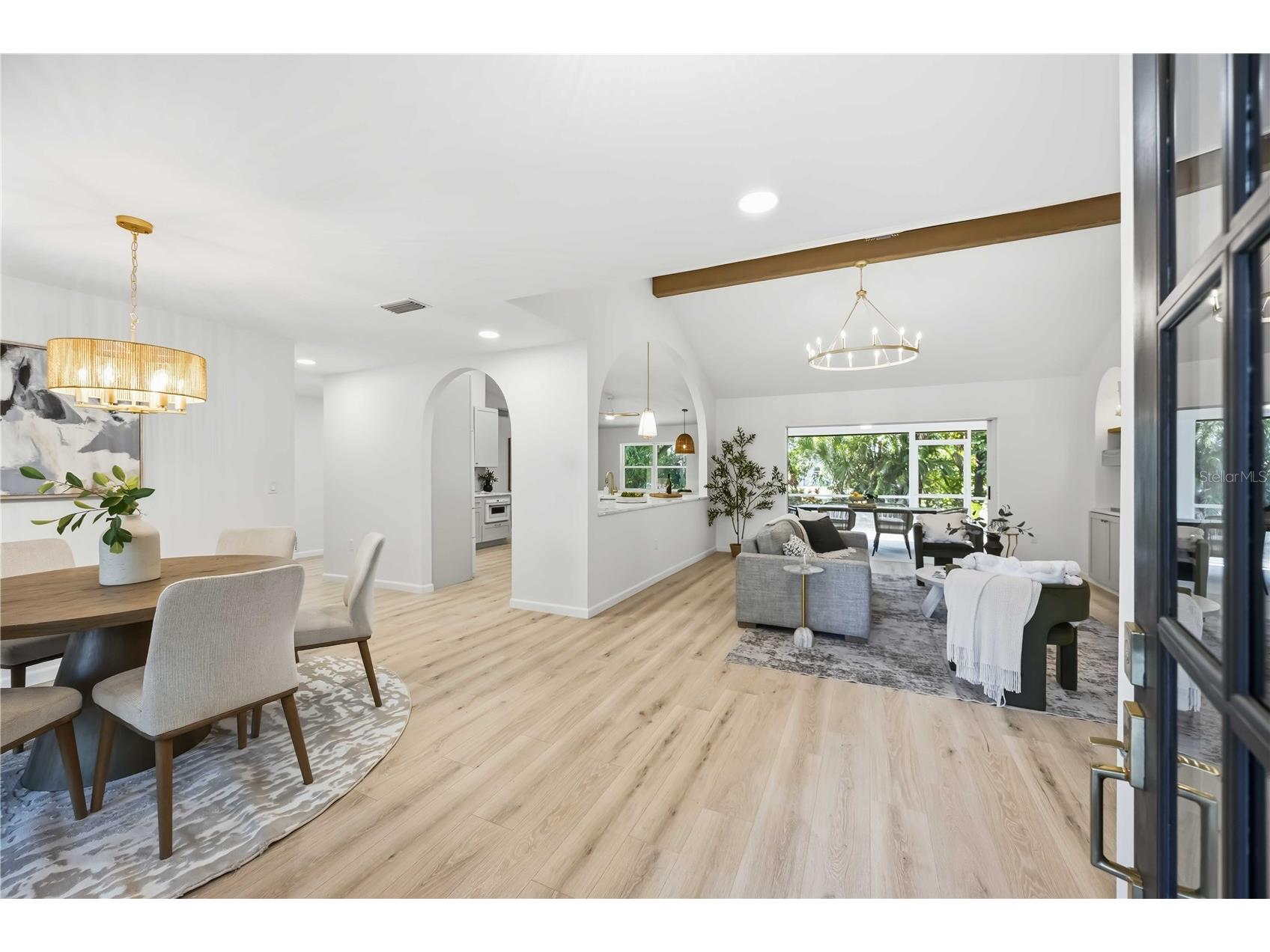 4420 Oak View Drive Sarasota FL 34232 A4687864 image3