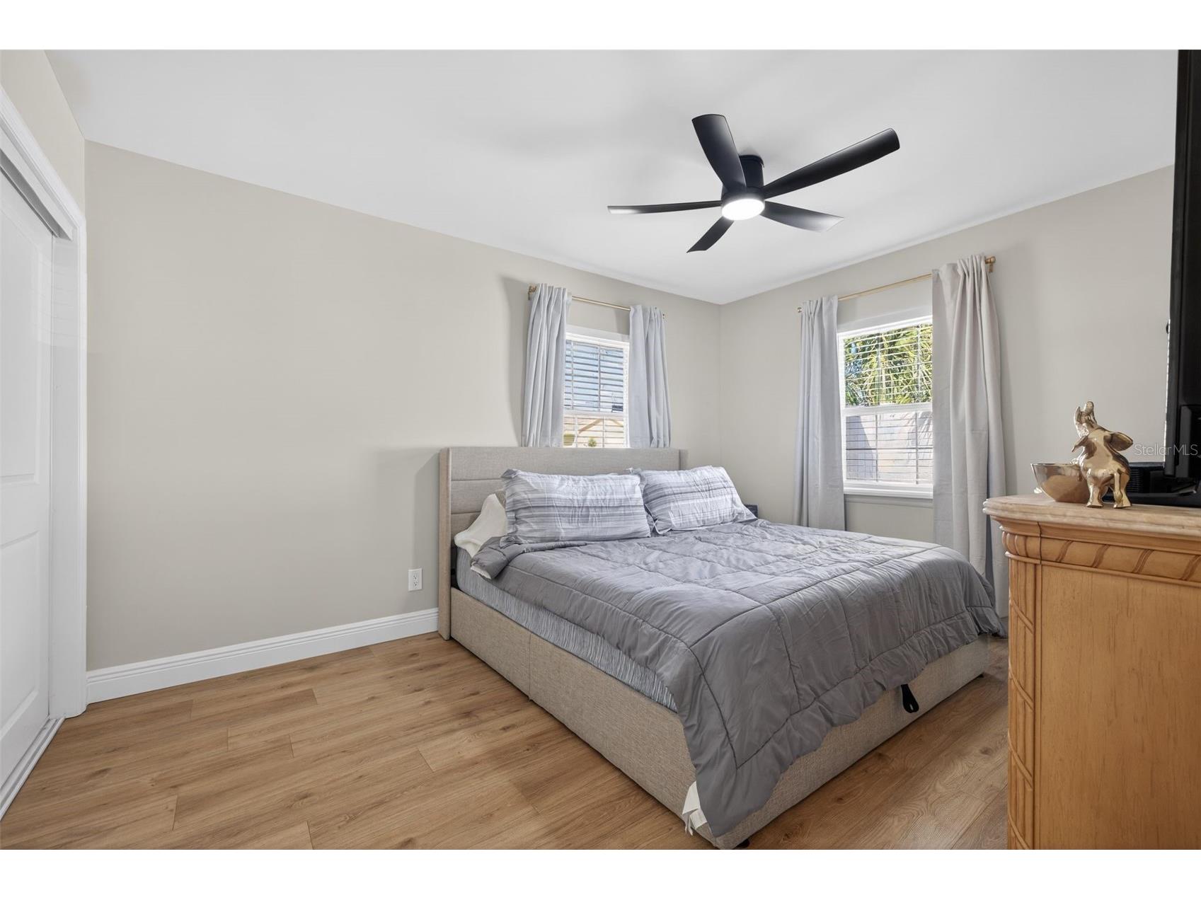 4420 Pompano Drive SE Saint Petersburg FL 33705 TB8486321 image12