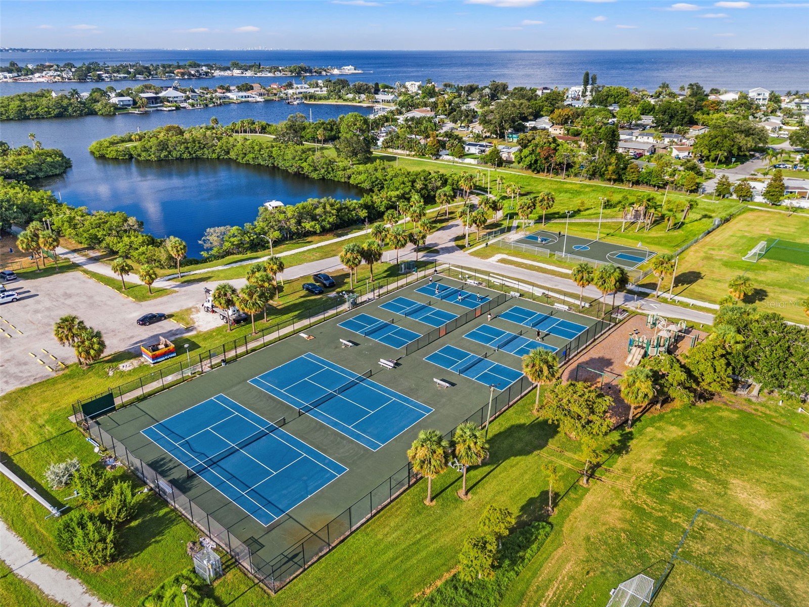 4420 Pompano Drive SE Saint Petersburg FL 33705 TB8486321 image28