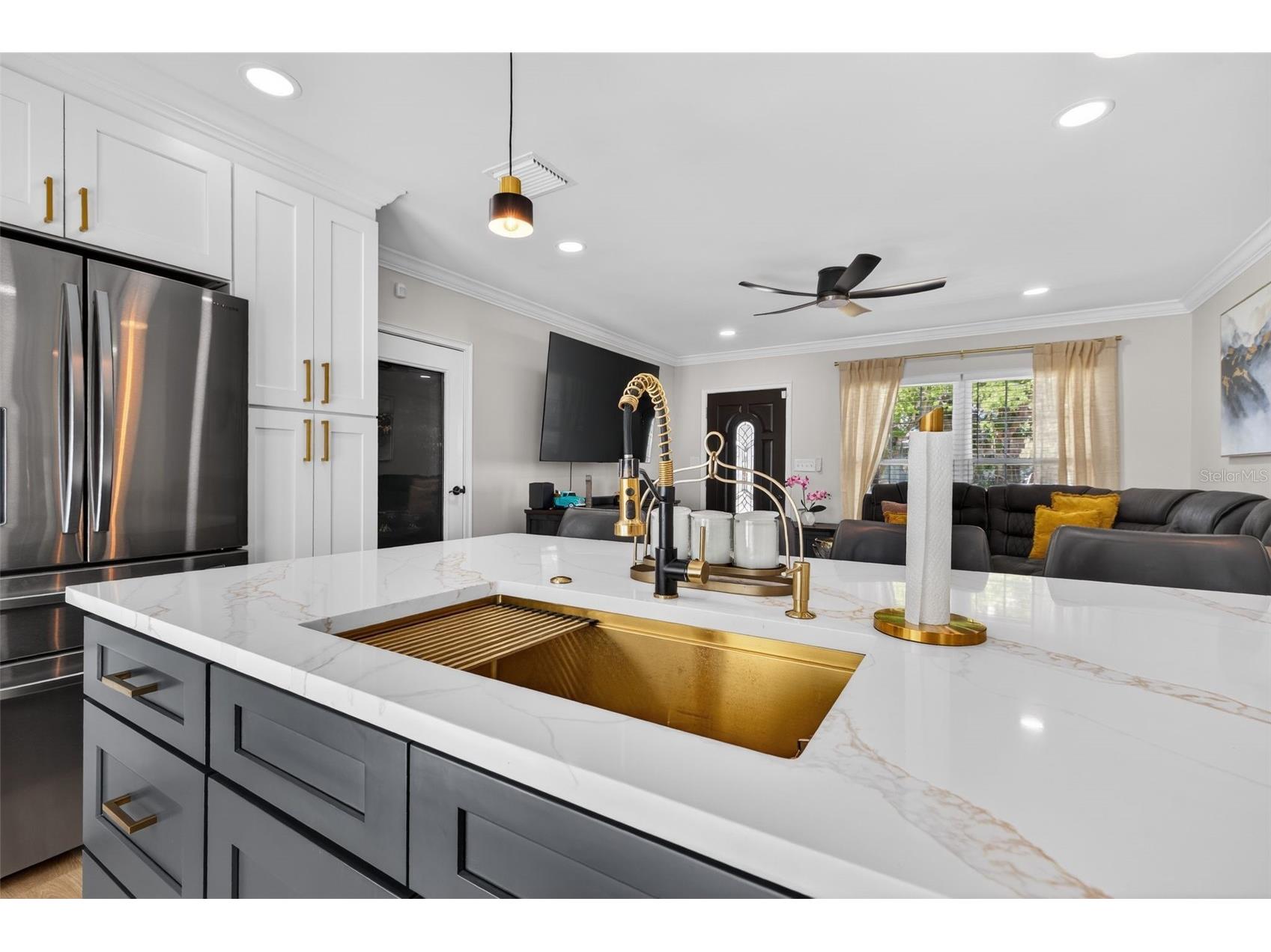 4420 Pompano Drive SE Saint Petersburg FL 33705 TB8486321 image4