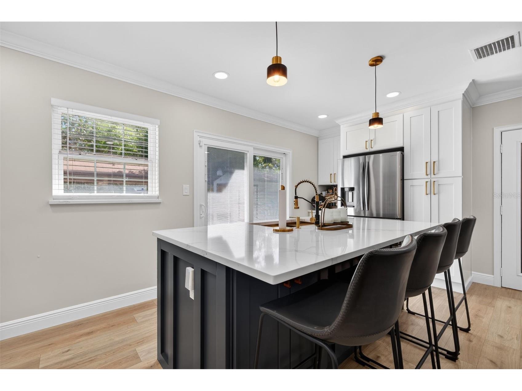 4420 Pompano Drive SE Saint Petersburg FL 33705 TB8486321 image8