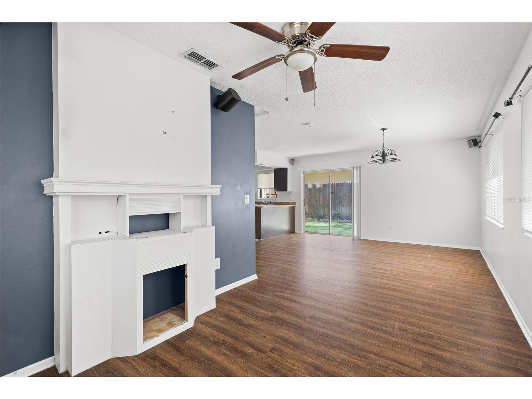 4420 Sugar Loaf Way Orlando FL 32808 O6403573 image6