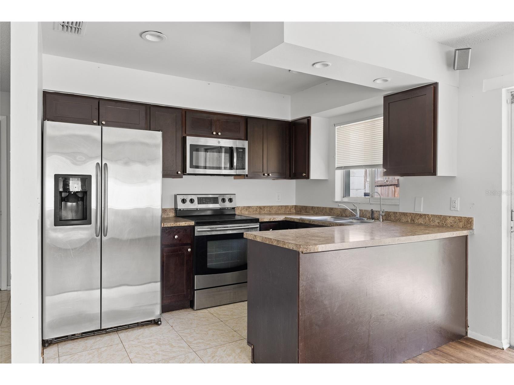 4420 Sugar Loaf Way Orlando FL 32808 O6403573 image7
