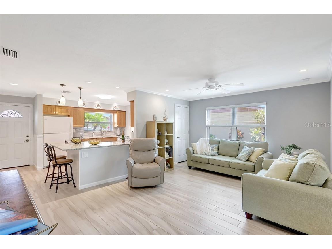 4420 Tecumseh Trail #38 Sarasota FL 34233 A4646050 image2