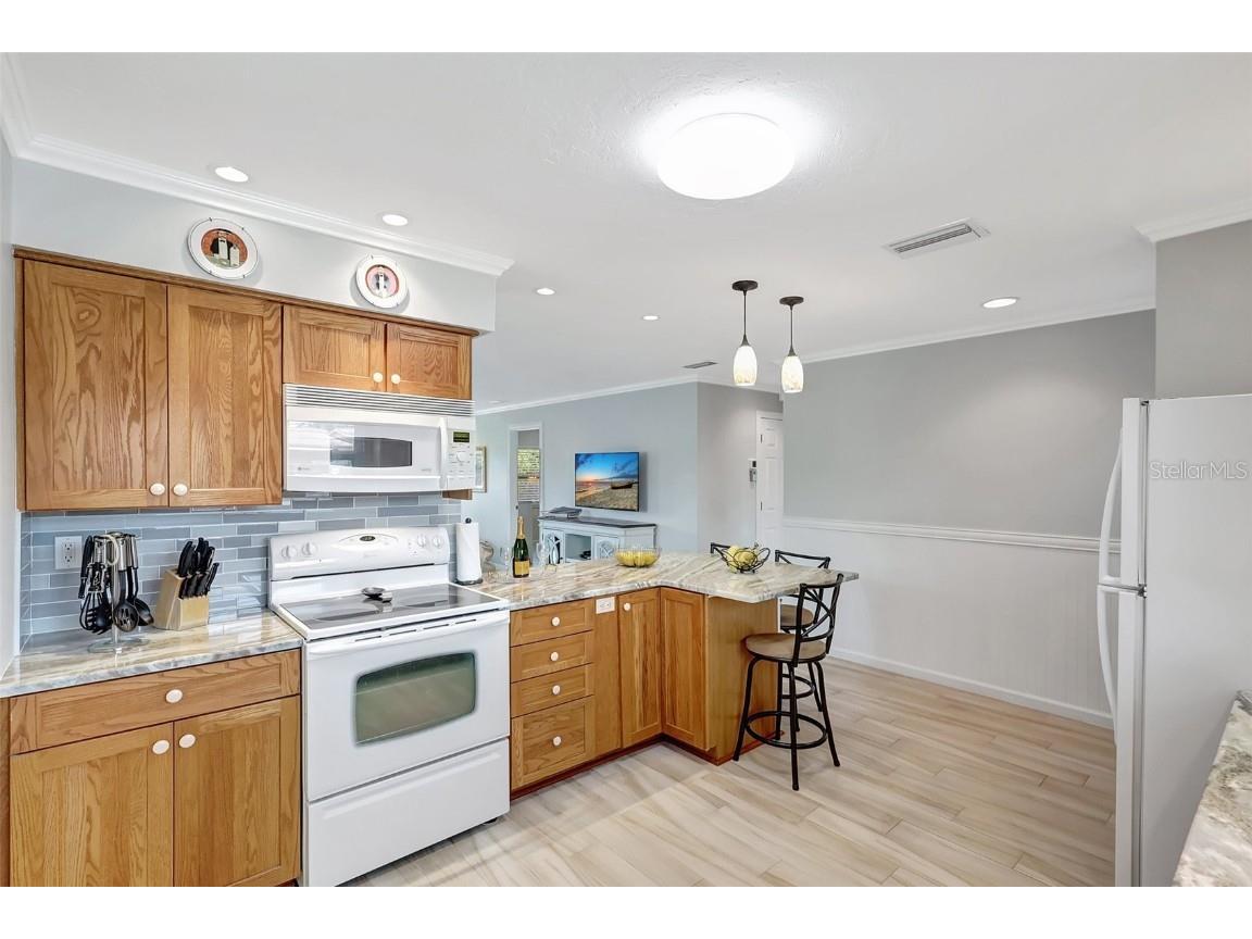 4420 Tecumseh Trail #38 Sarasota FL 34233 A4646050 image9