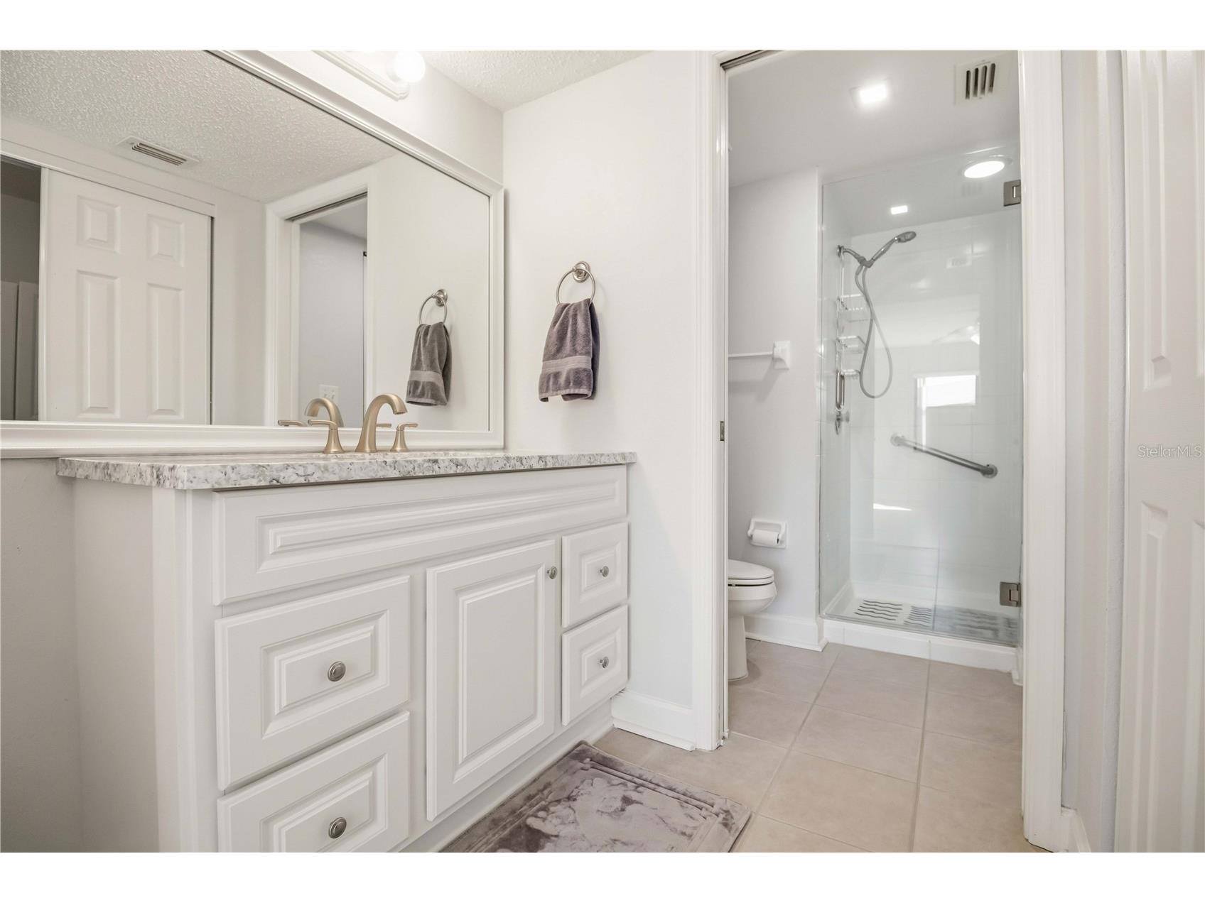 4420 W 46th Avenue W #104 Bradenton FL 34210 A4693222 image30
