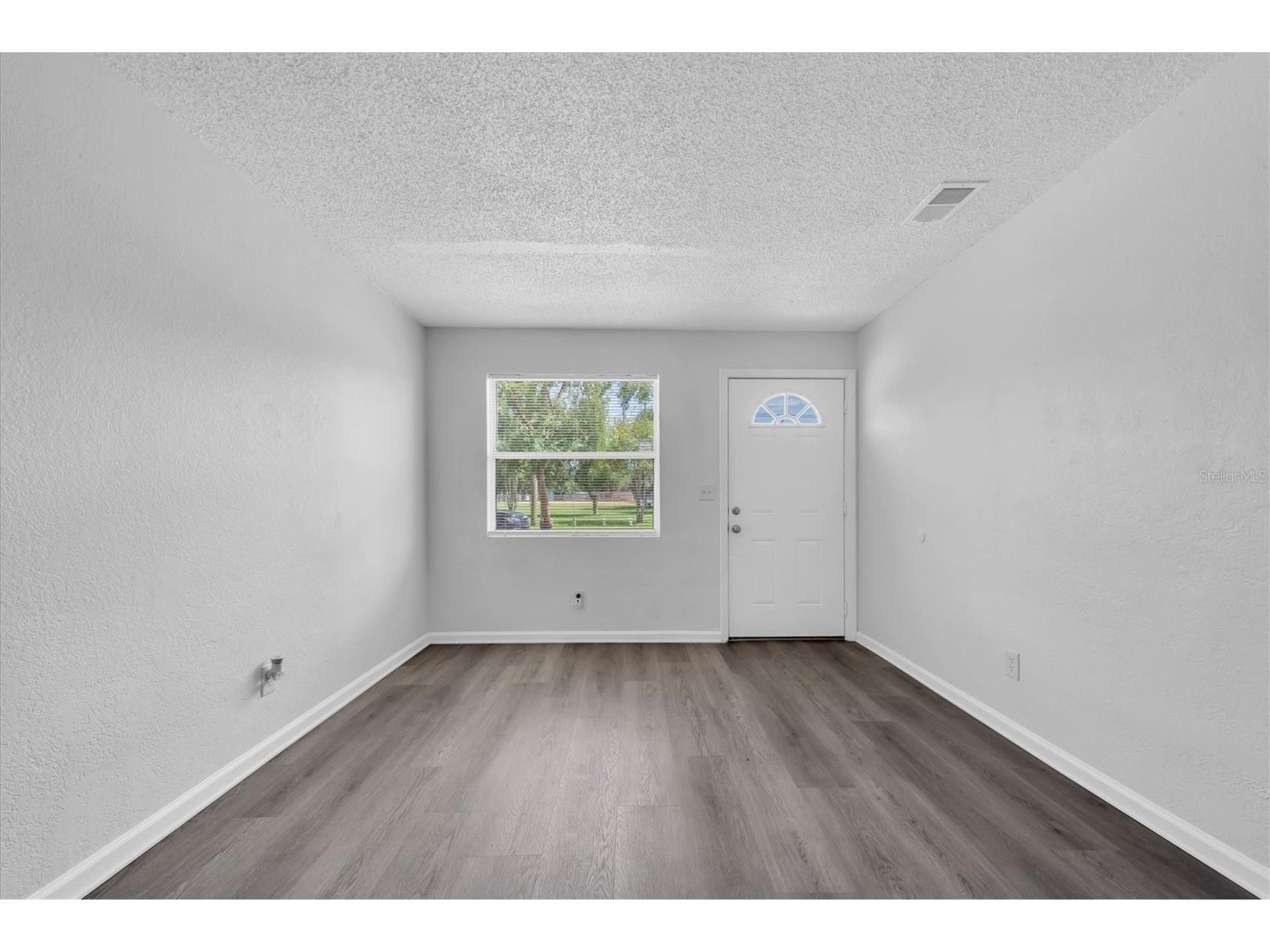 4421 11th Avenue S Saint Petersburg FL 33711 TB8514598 image3