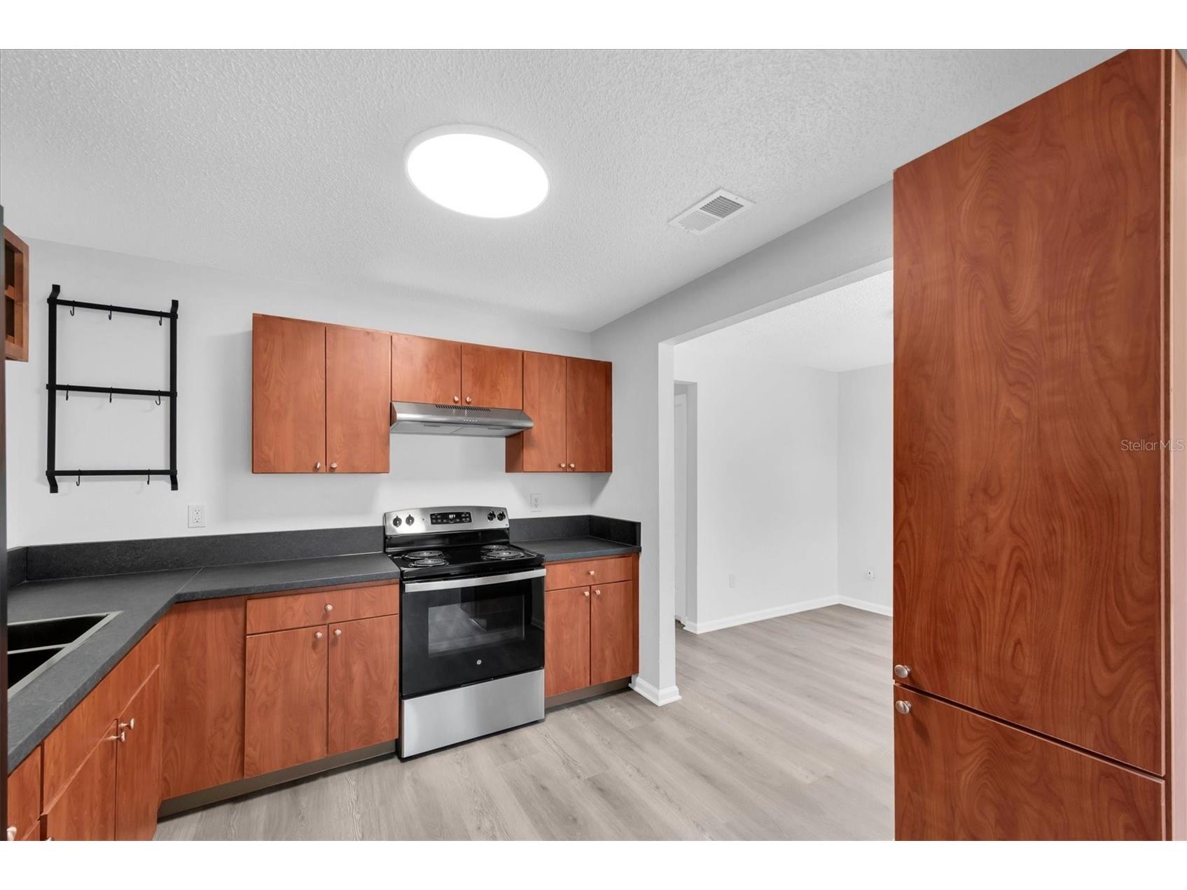 4421 11th Avenue S Saint Petersburg FL 33711 TB8514598 image9