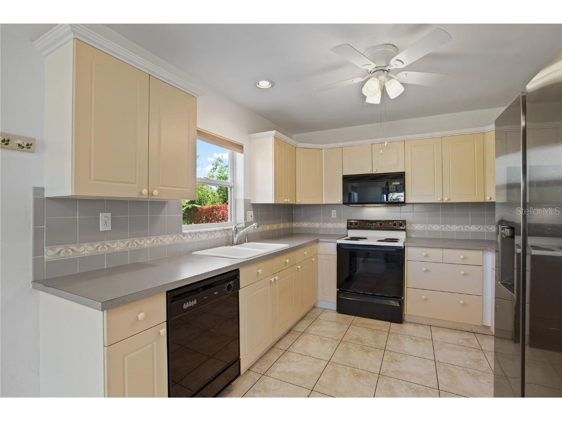 4421 28th Avenue N Saint Petersburg FL 33713 - LESLEE LAKE TB8379931 image16