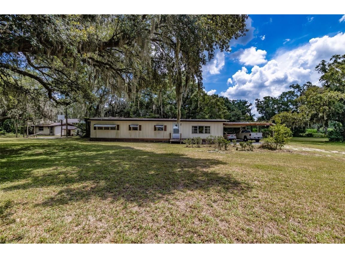 4421 Hill Drive Valrico FL 33596 T3397502 image1