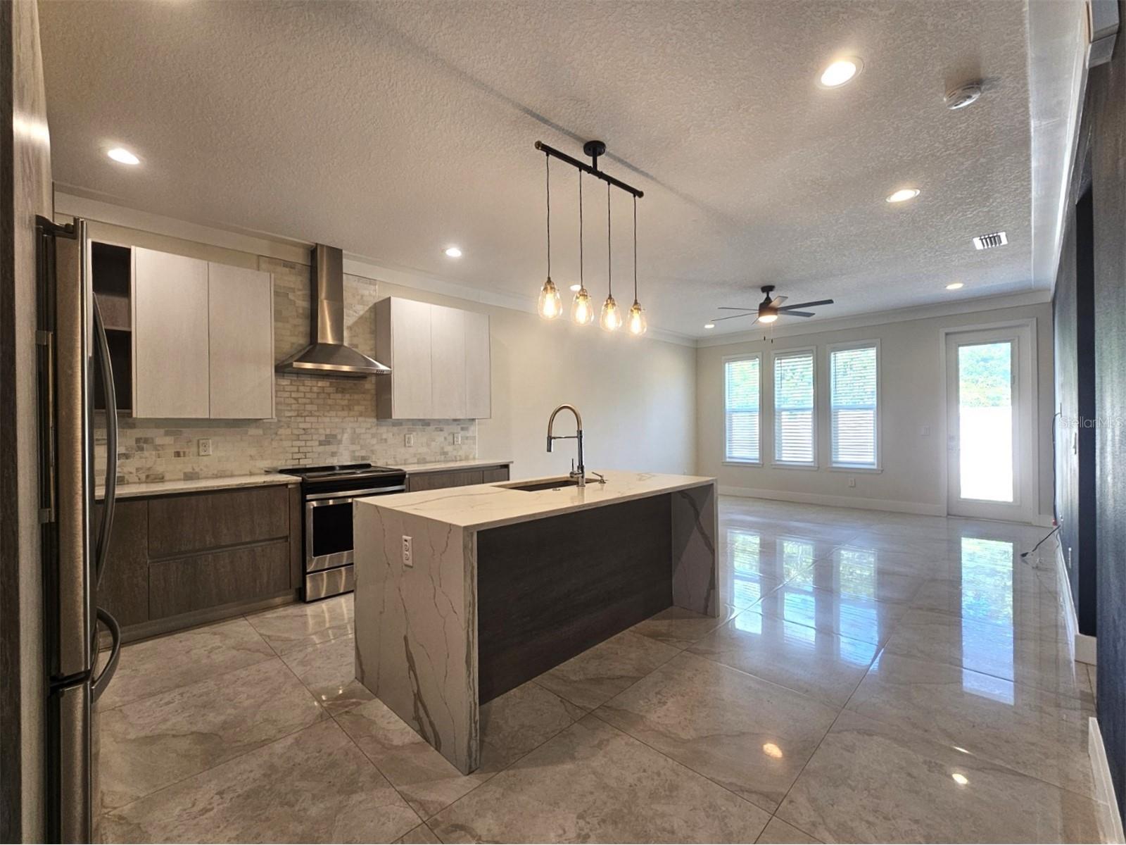 4421 W Richardson Avenue Tampa FL 33616 TB8440859 image6